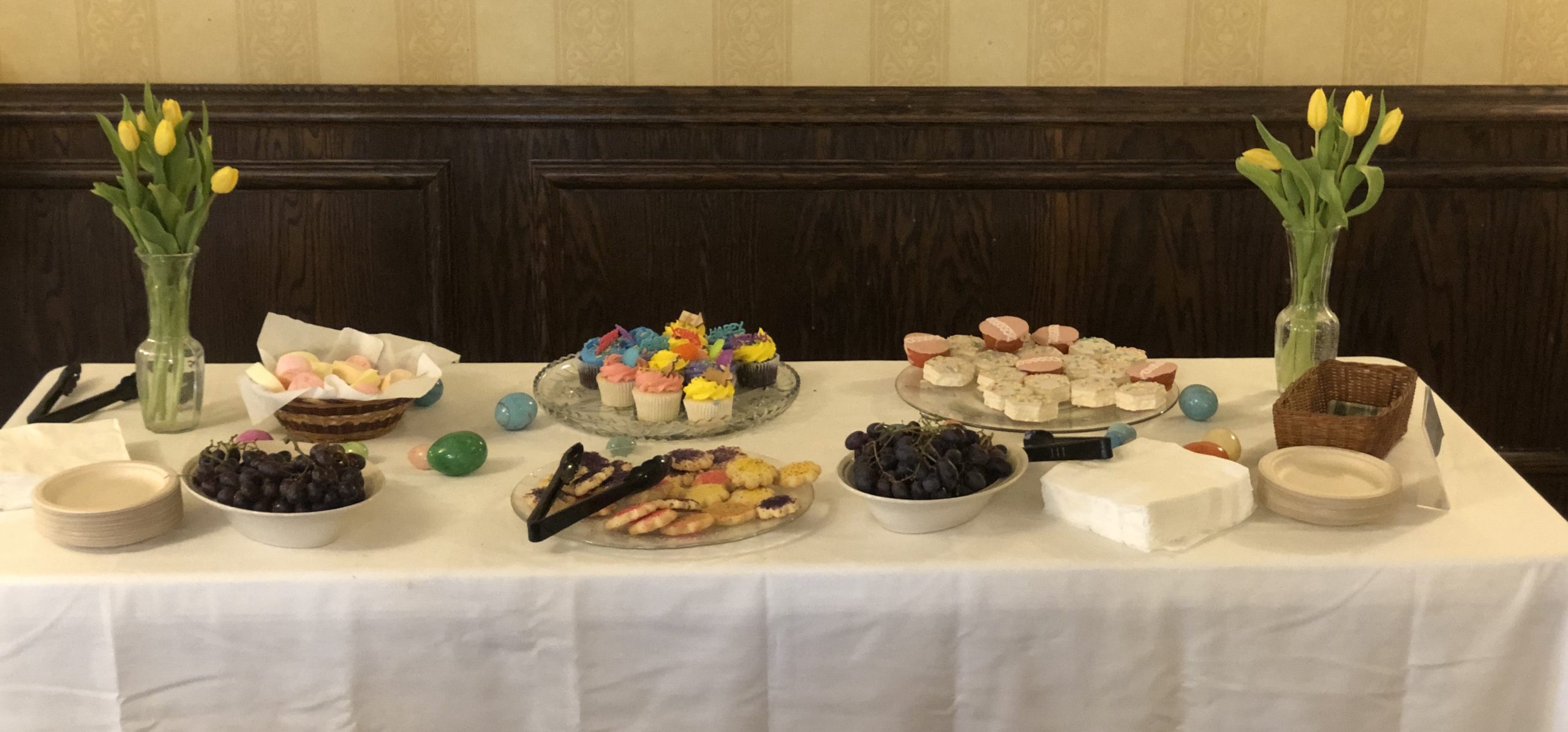 Hospitality table croppod